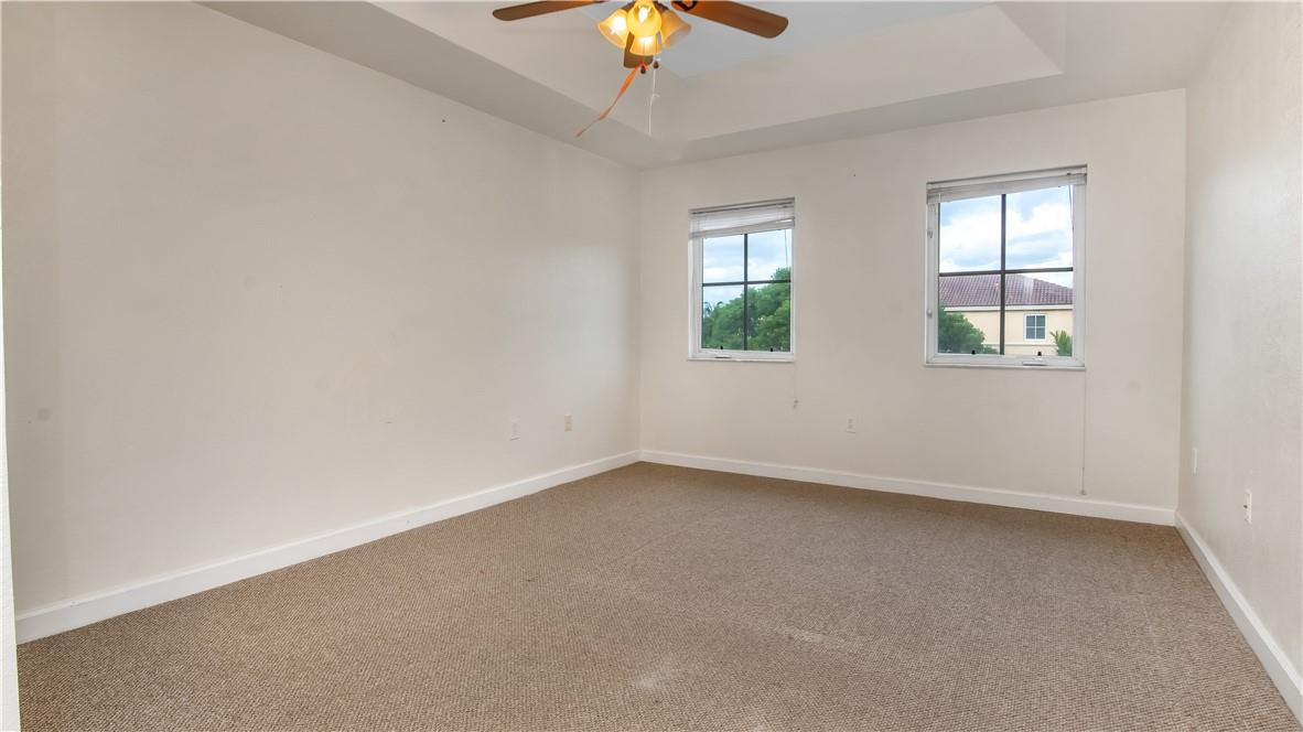 100 S JACARANDA C.C. 200