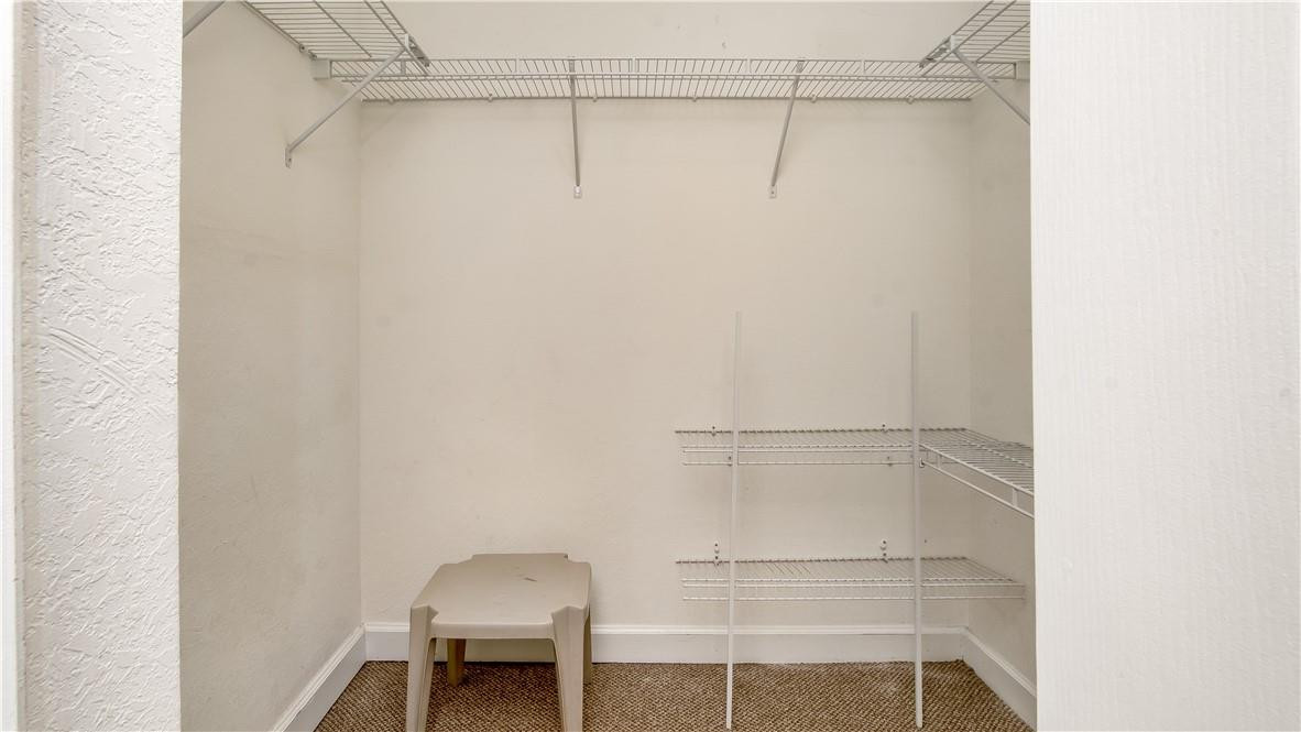 100 S JACARANDA C.C. 200