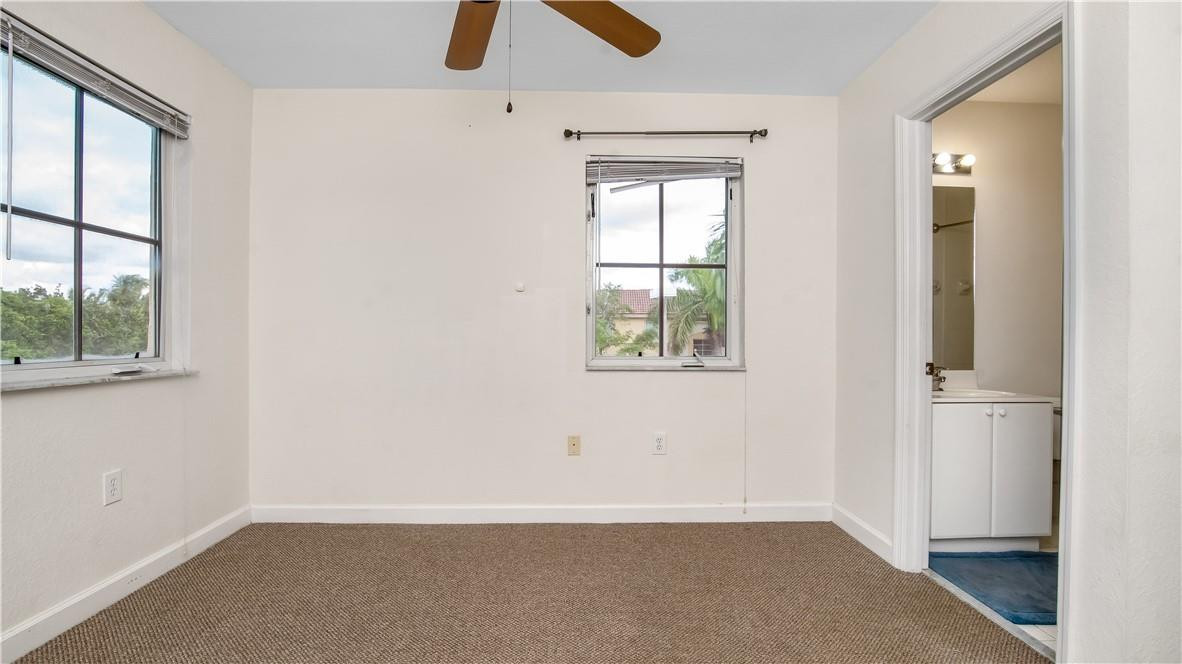 100 S JACARANDA C.C. 200