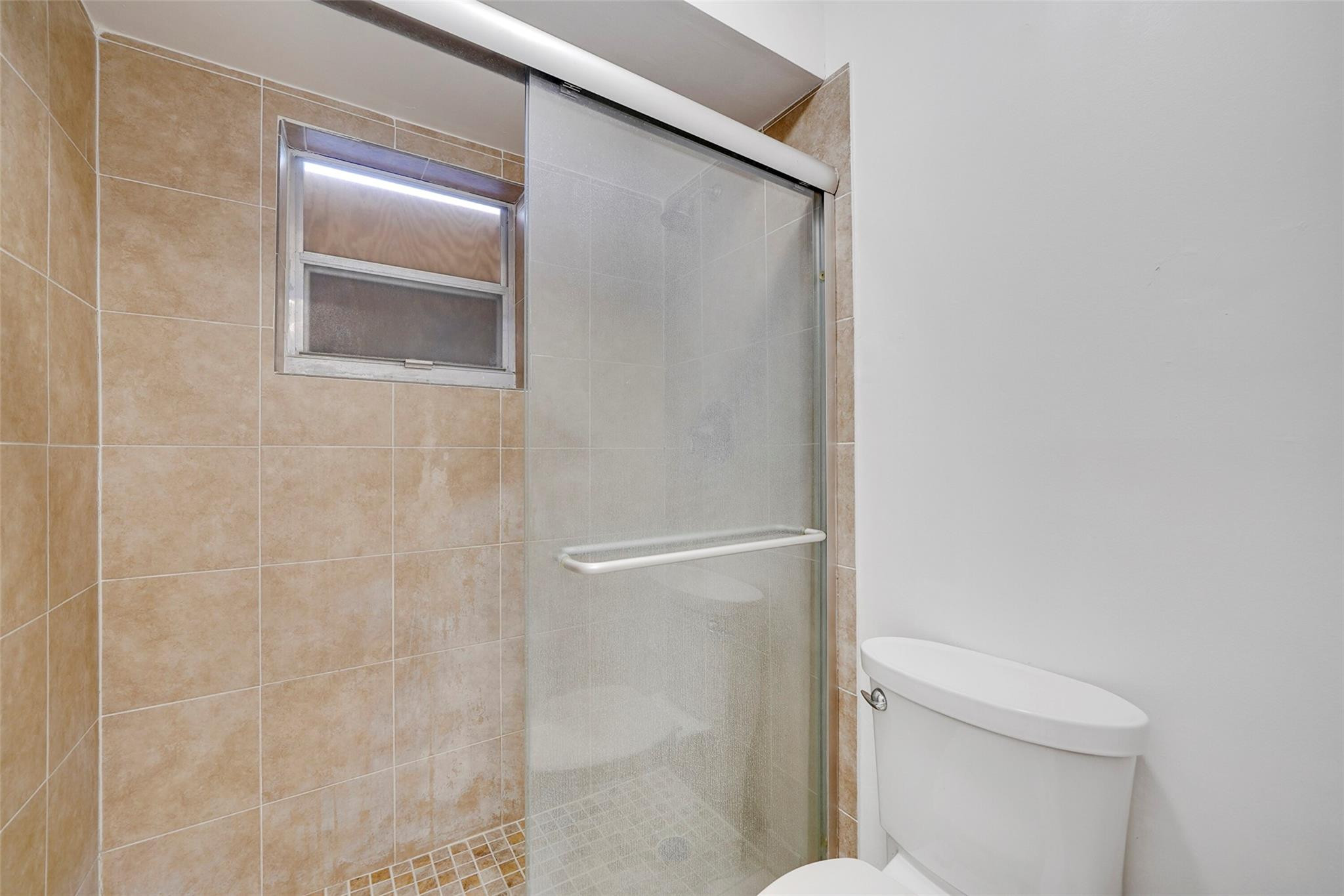 4111 Stirling Rd 304