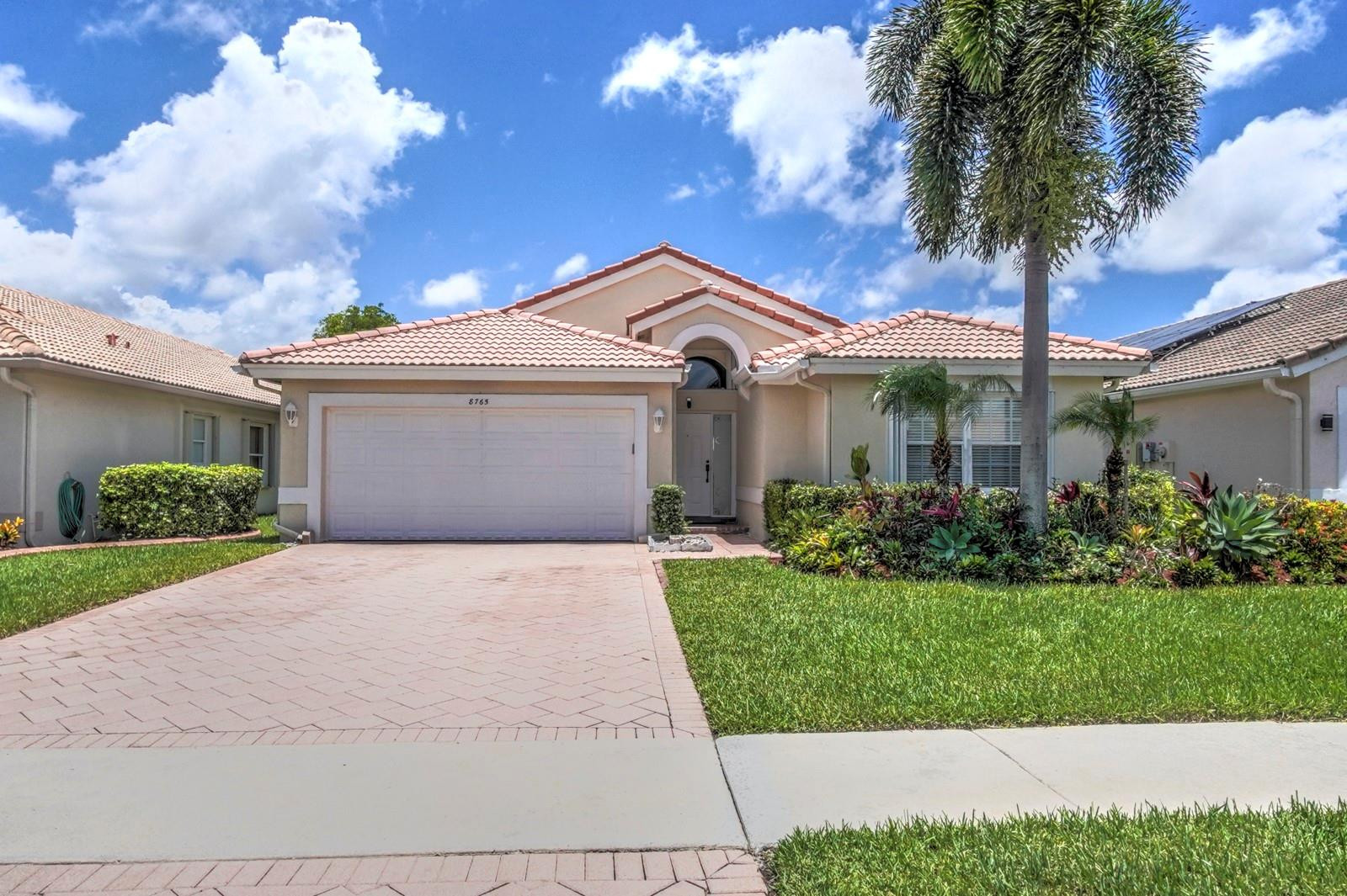 8765 Thames River Dr