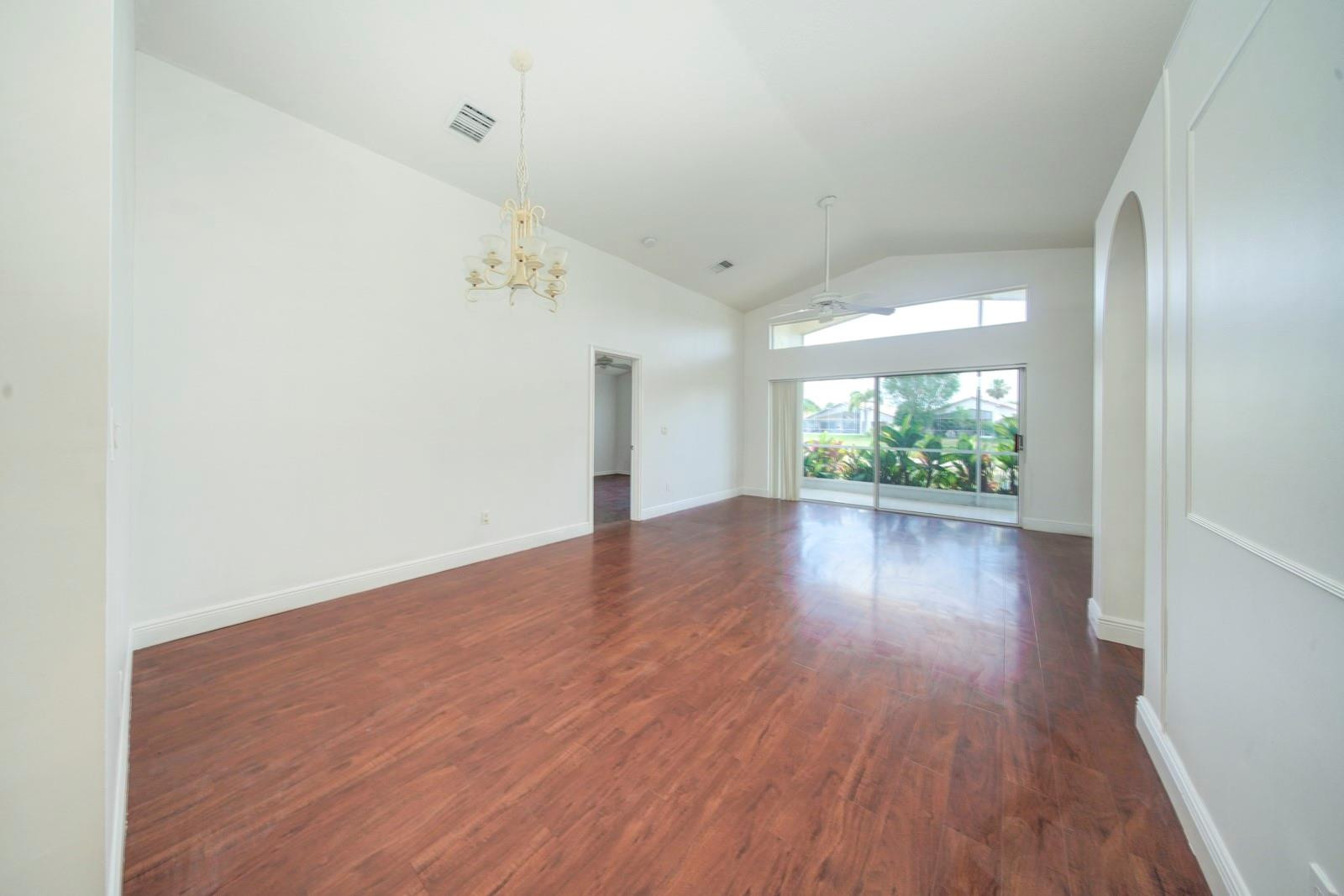 8765 Thames River Dr