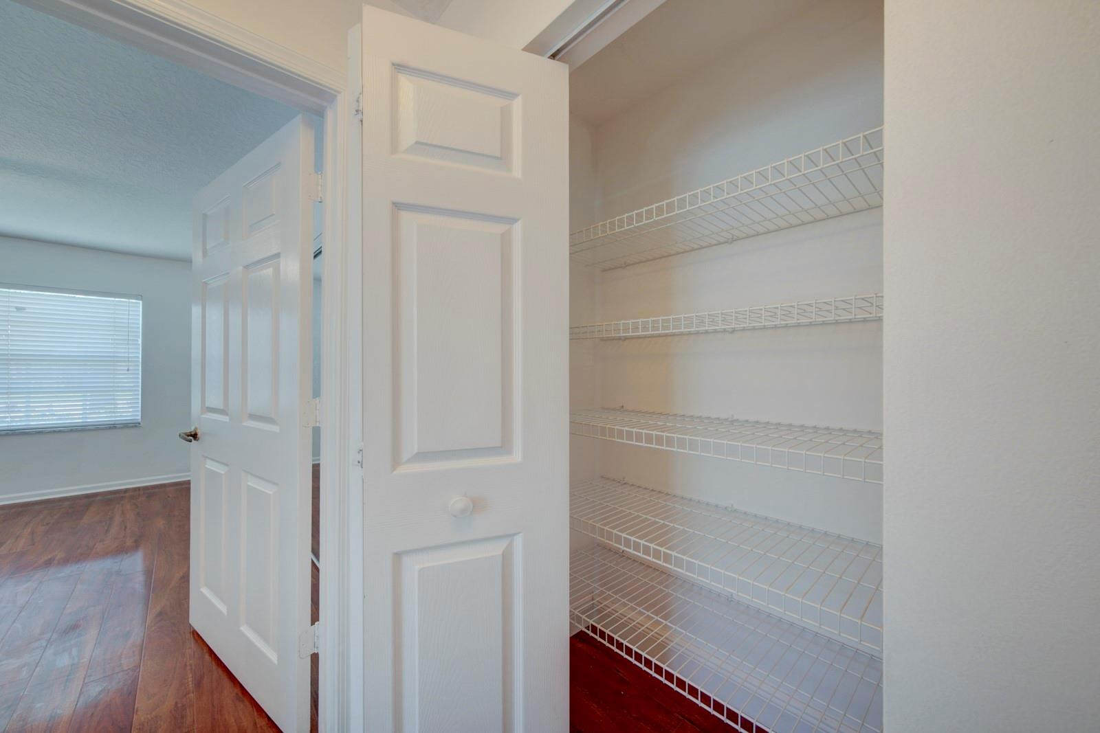 8765 Thames River Dr