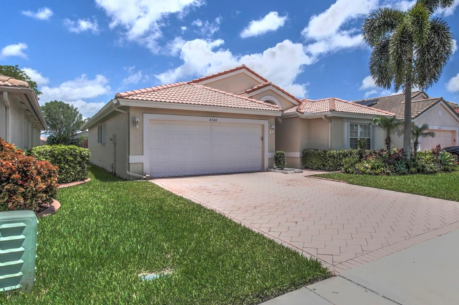 8765 Thames River Dr