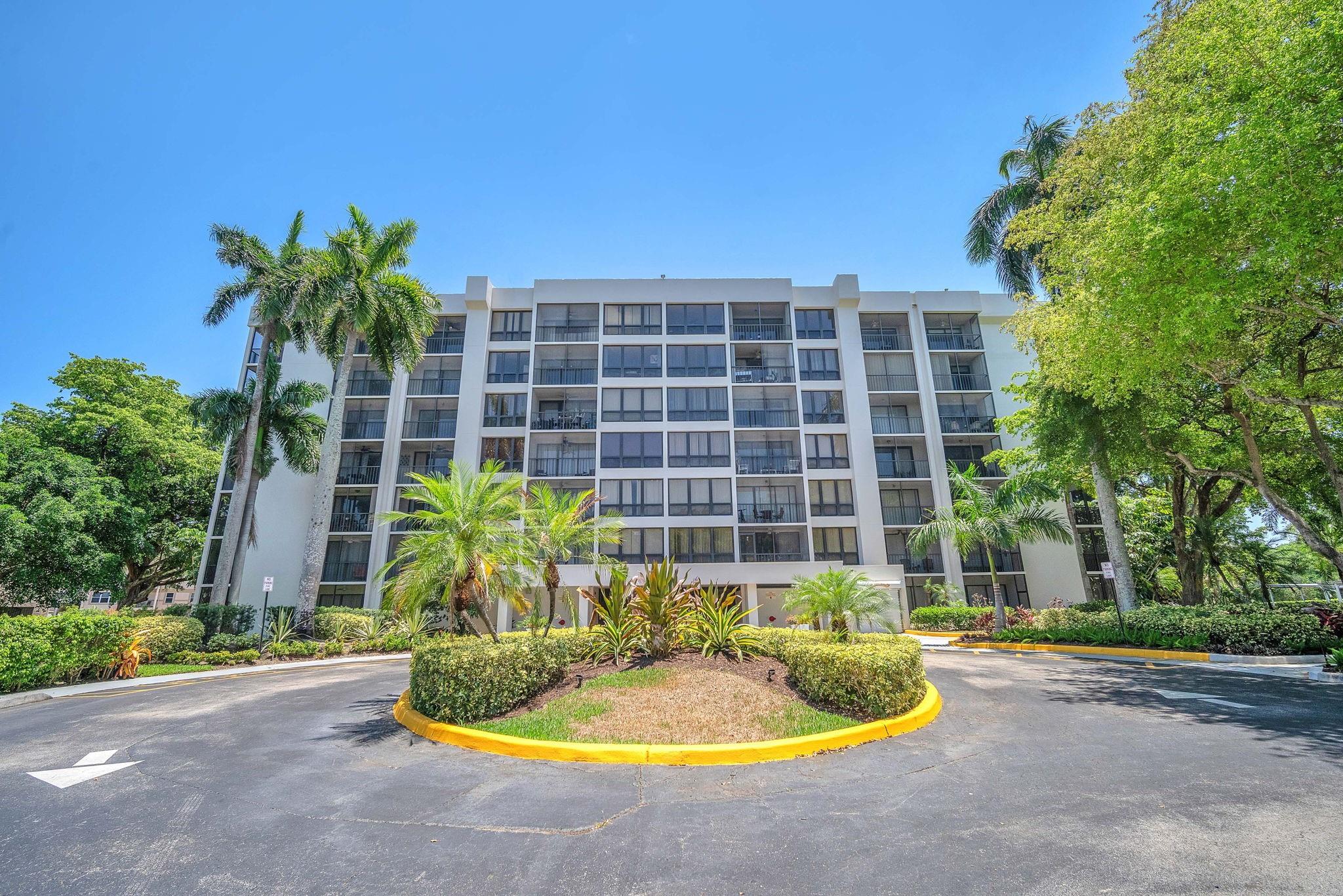 5951 WELLESLEY PARK Drive 104