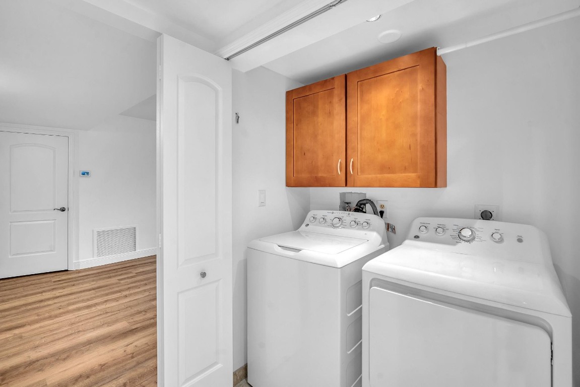 5951 WELLESLEY PARK Drive 104