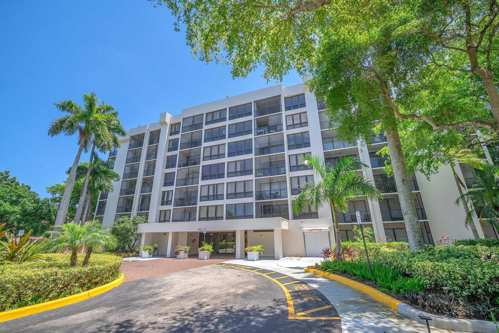 5951 WELLESLEY PARK Drive 104