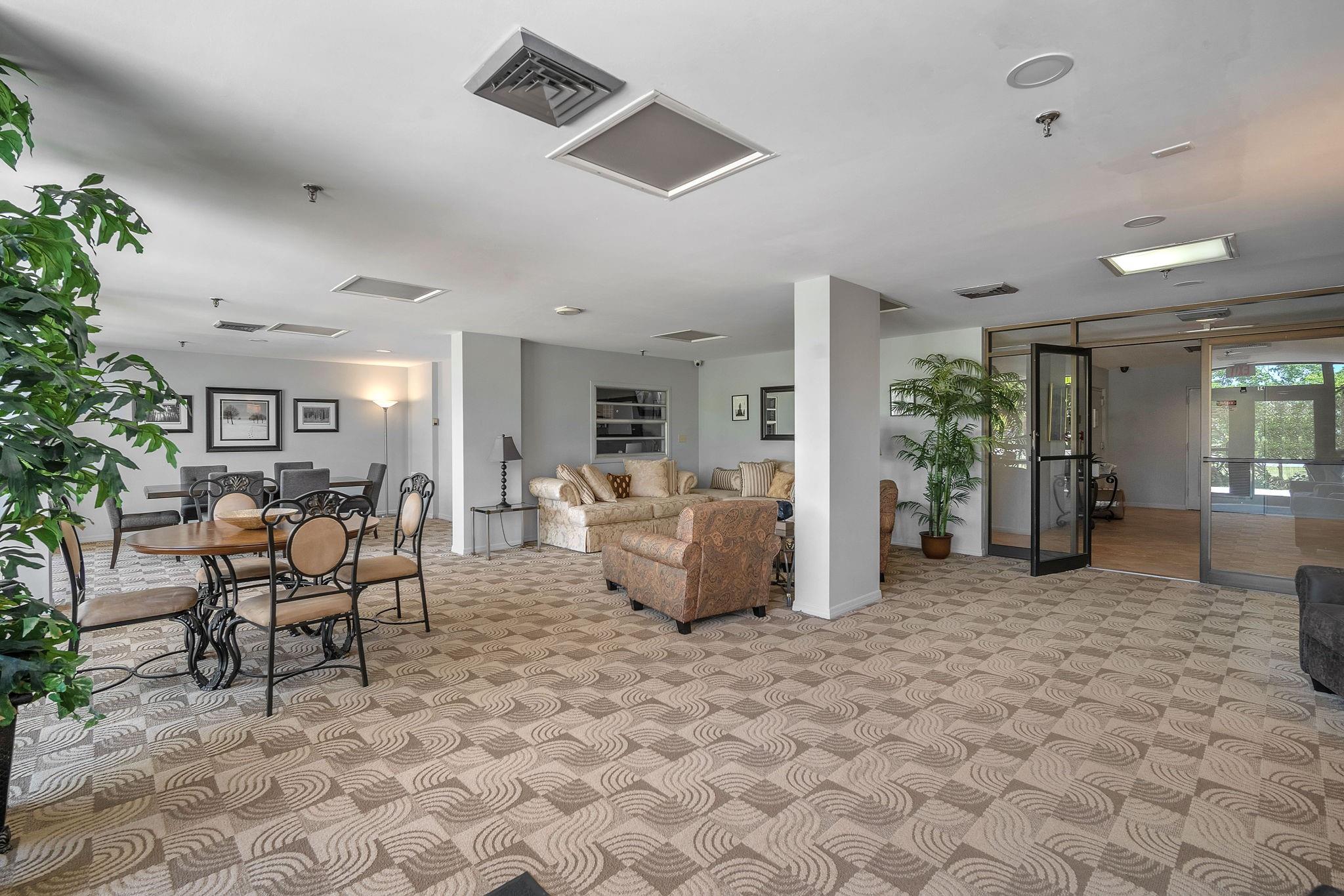 5951 WELLESLEY PARK Drive 104