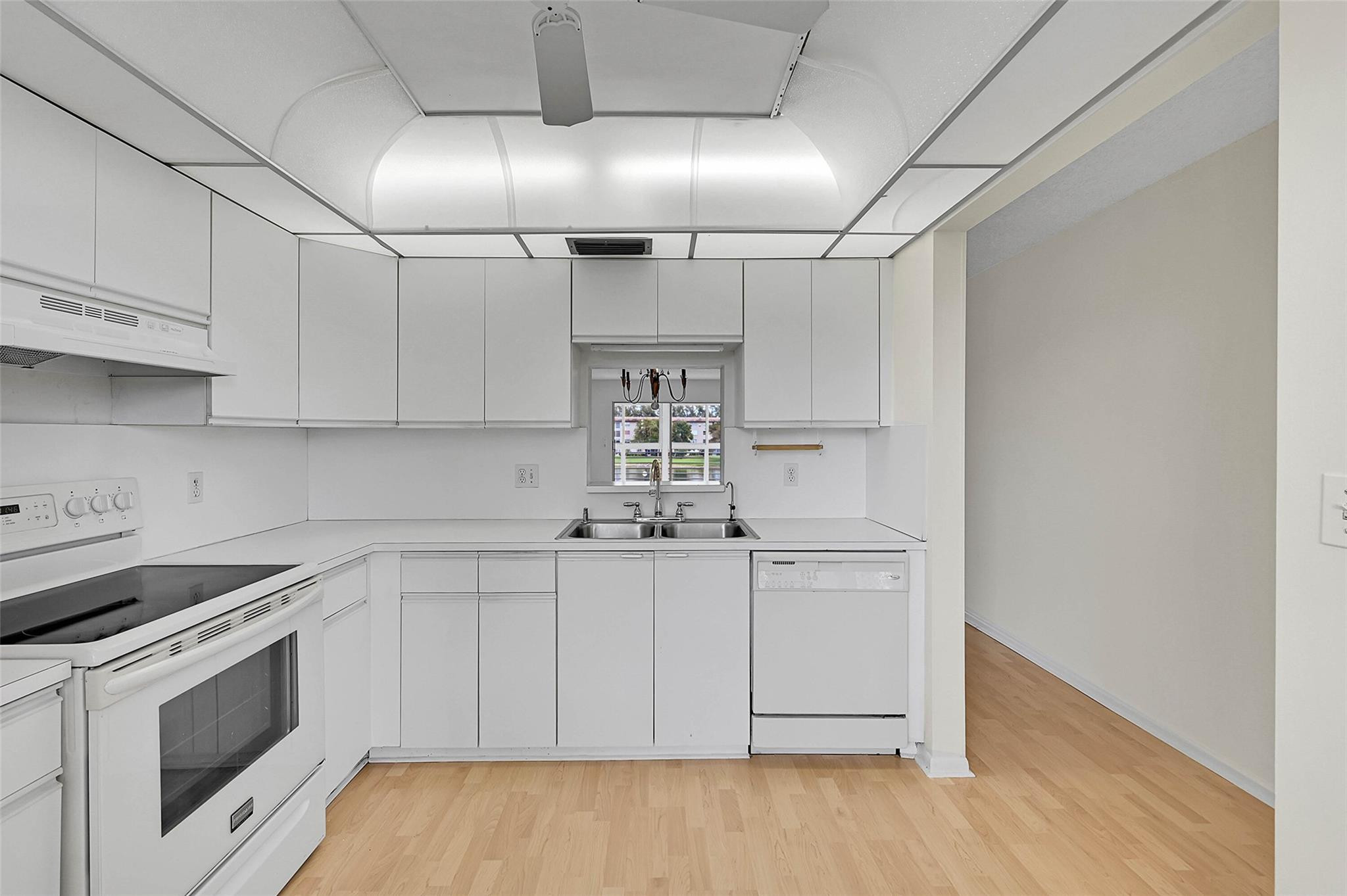 1804 Eleuthera Pt E3