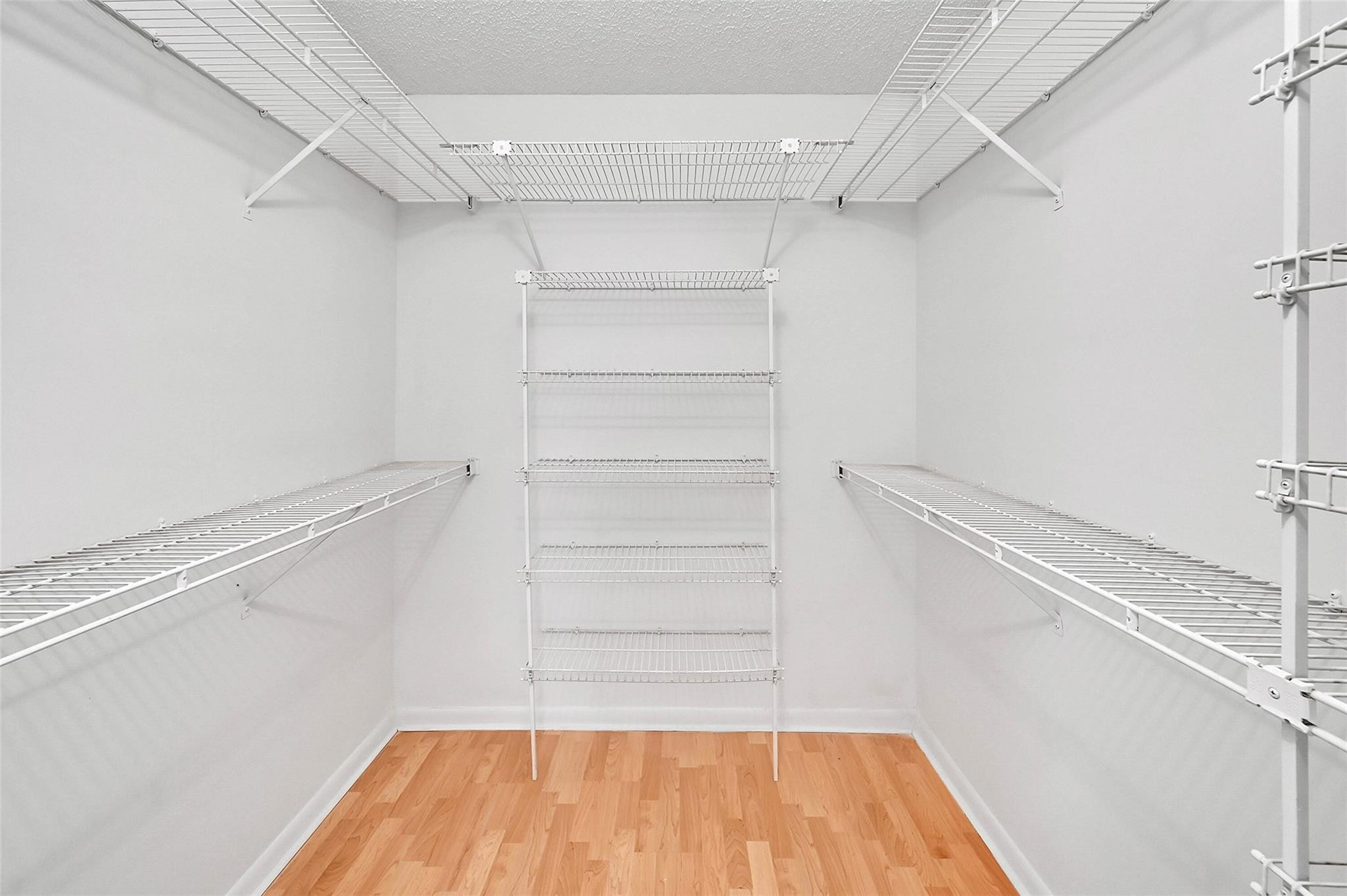 1804 Eleuthera Pt E3