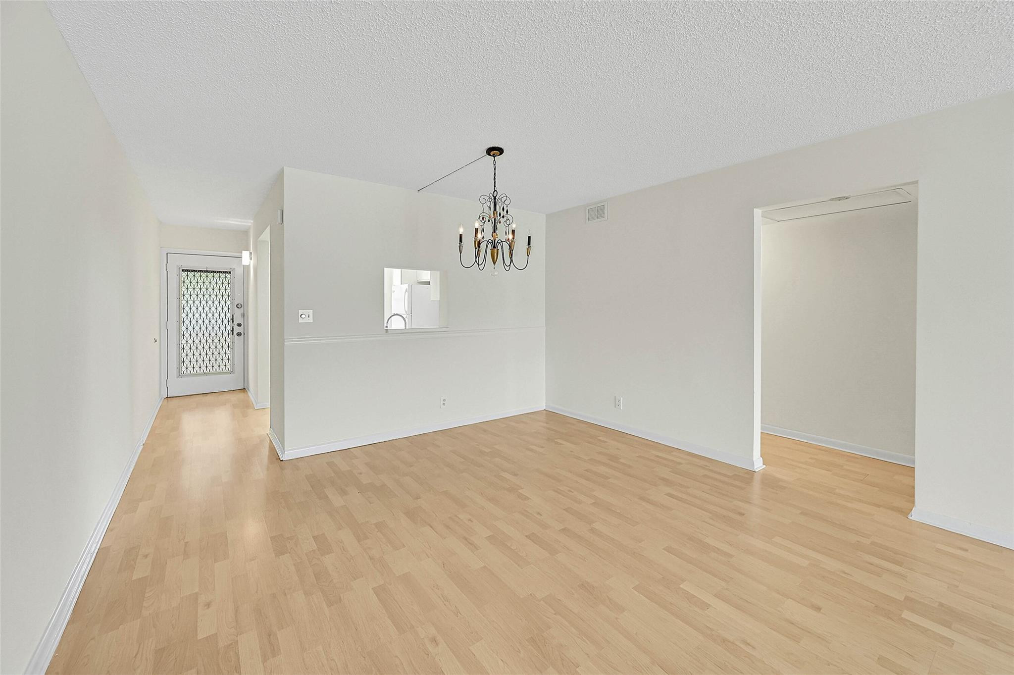 1804 Eleuthera Pt E3