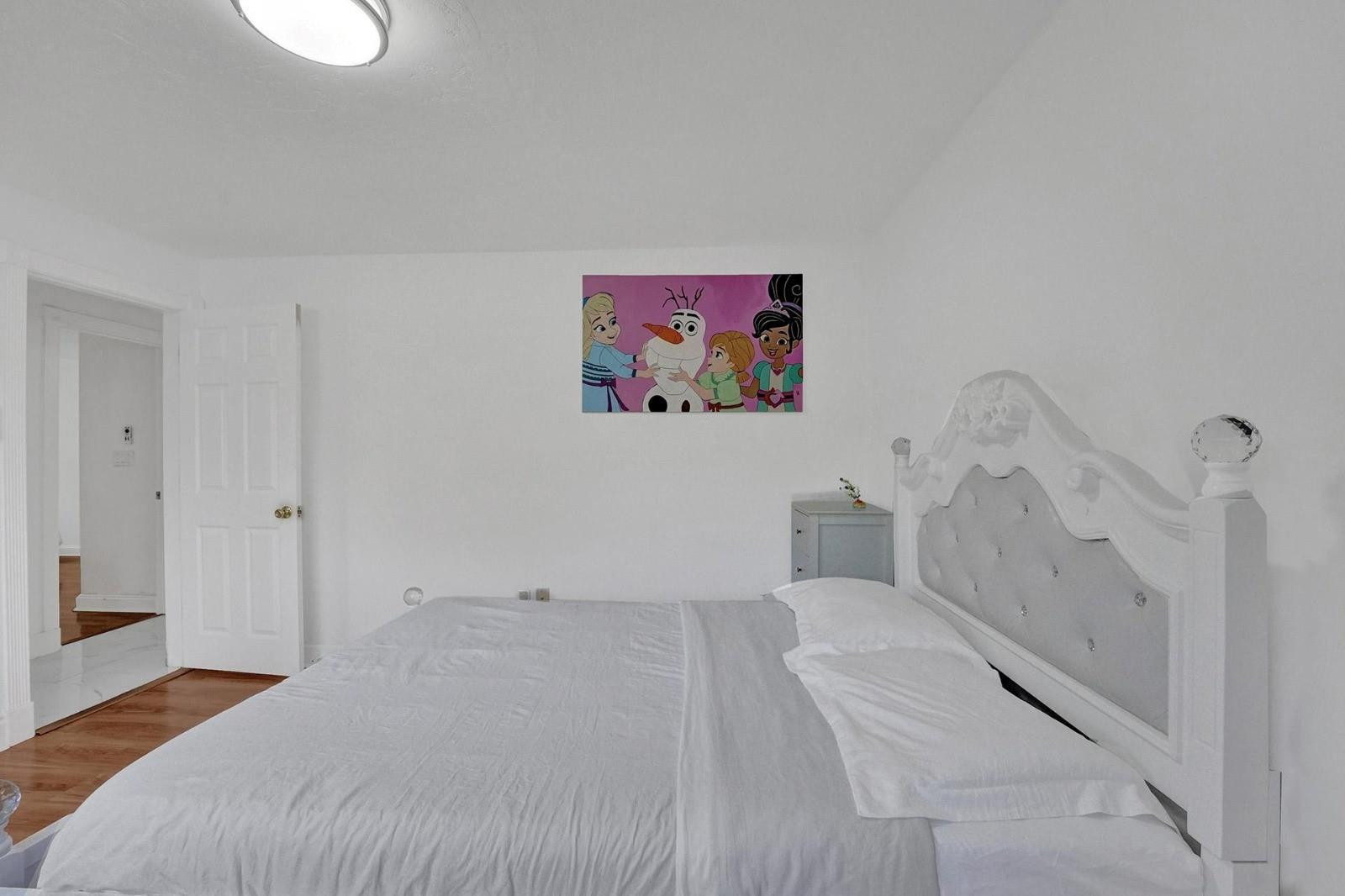 2109 NW 87th Ter