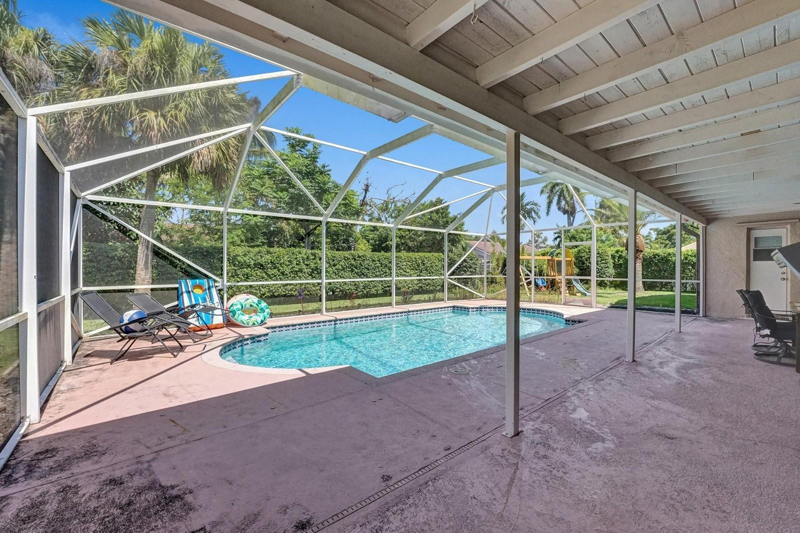 2109 NW 87th Ter