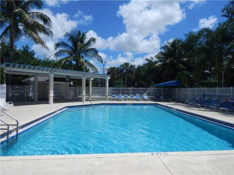 9834 NW 57th Mnr 11