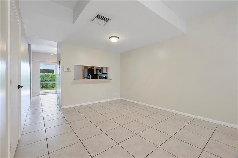 9834 NW 57th Mnr 11
