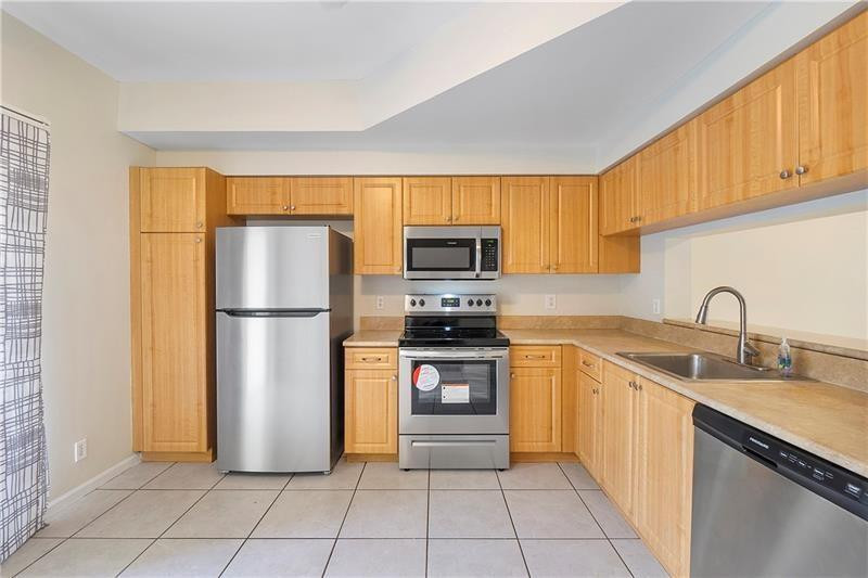 9834 NW 57th Mnr 11