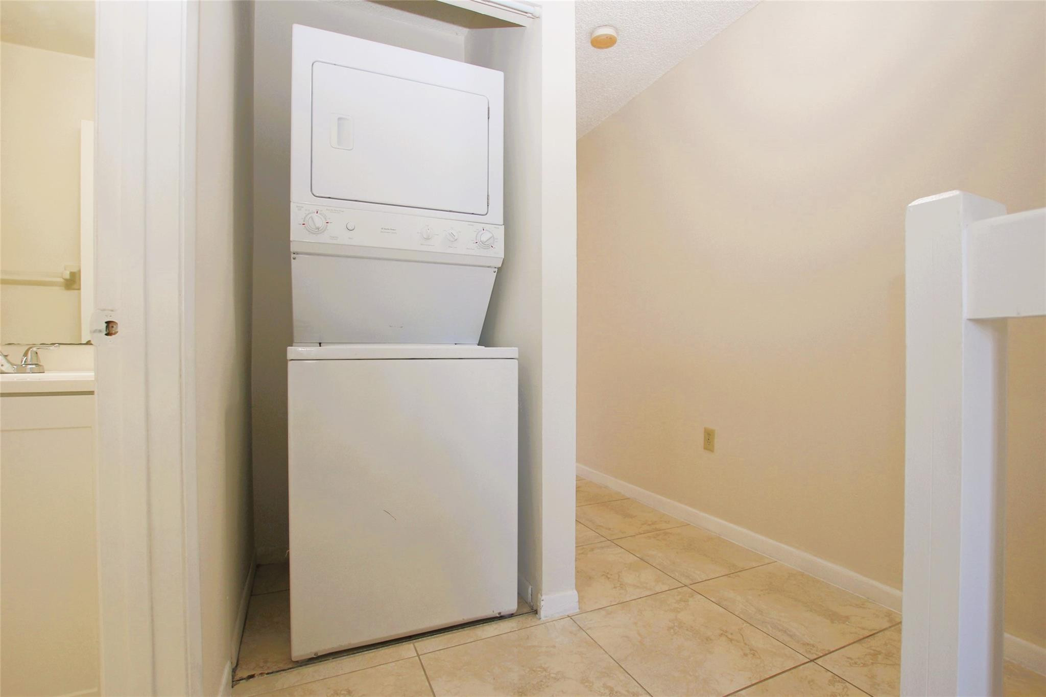 5200 NW 31st Ave 98