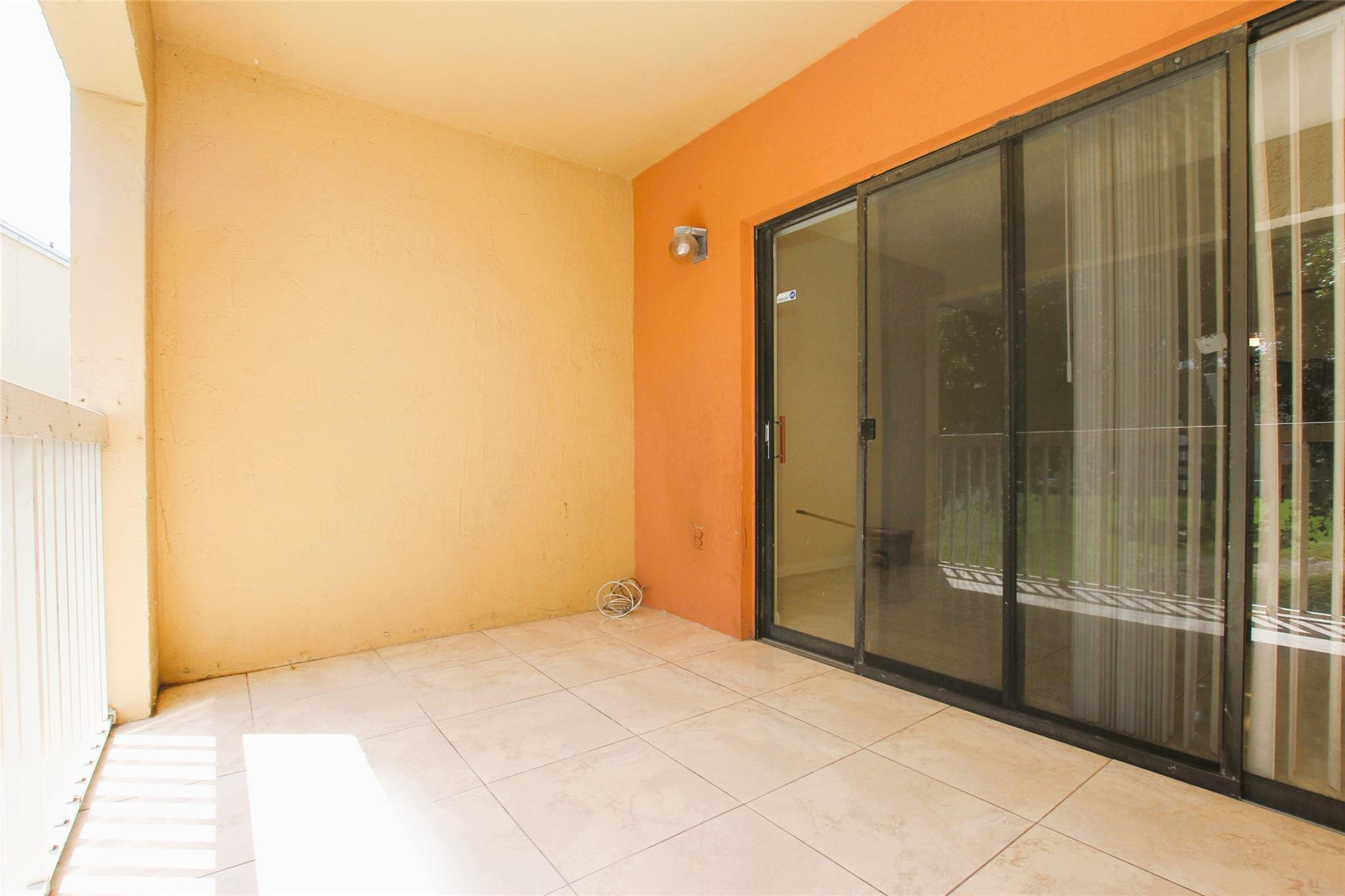 5200 NW 31st Ave 98