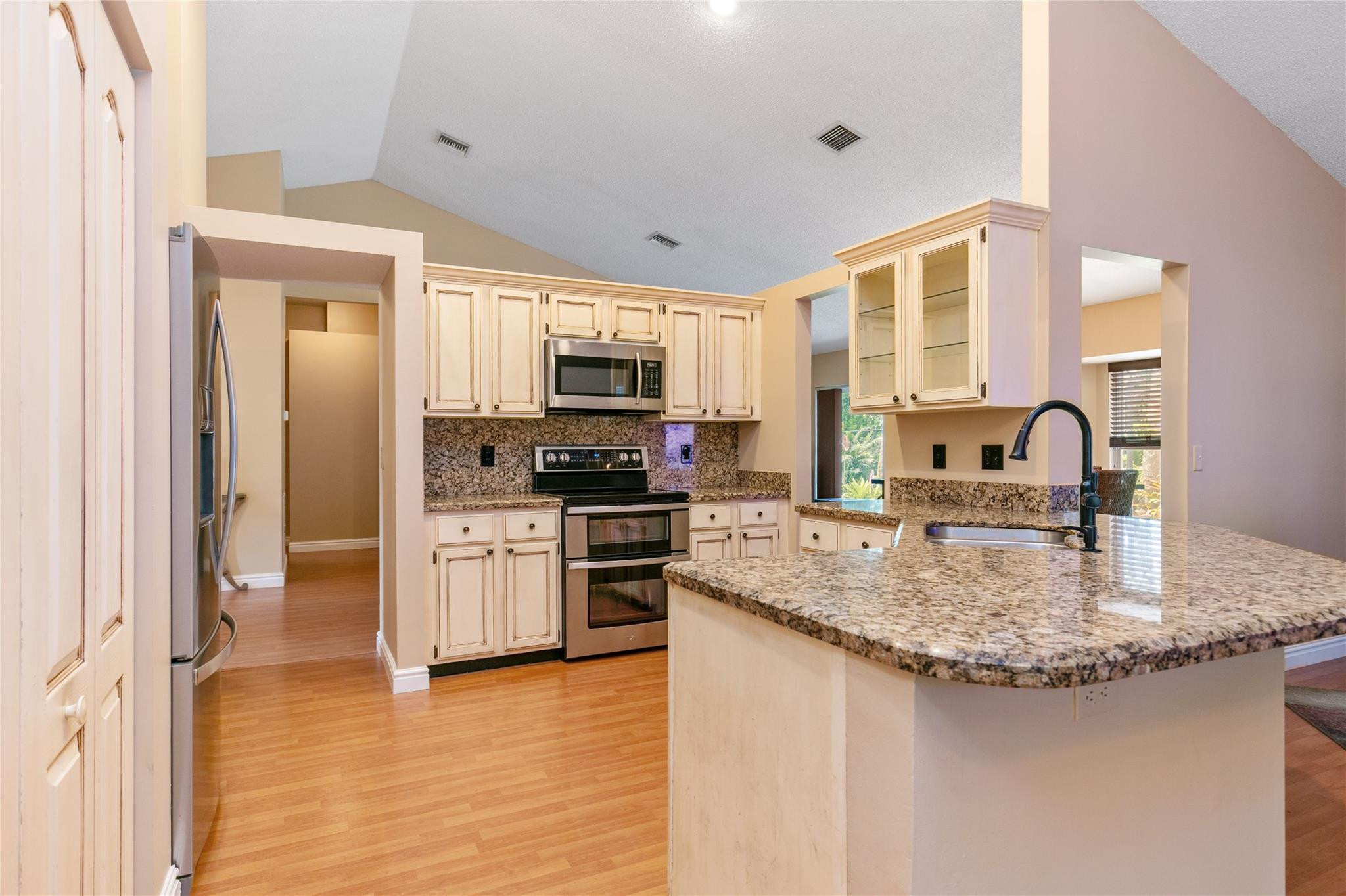3504 Mahogany Way