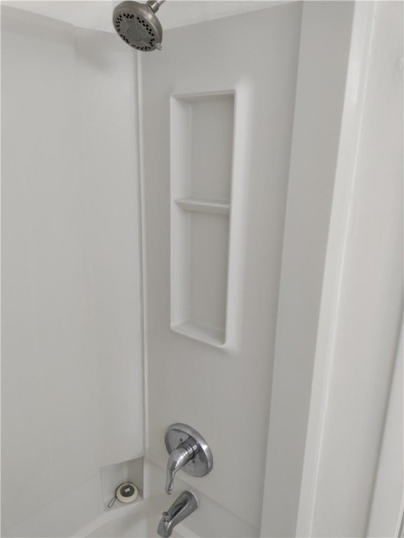 2771 Riverside Dr 207