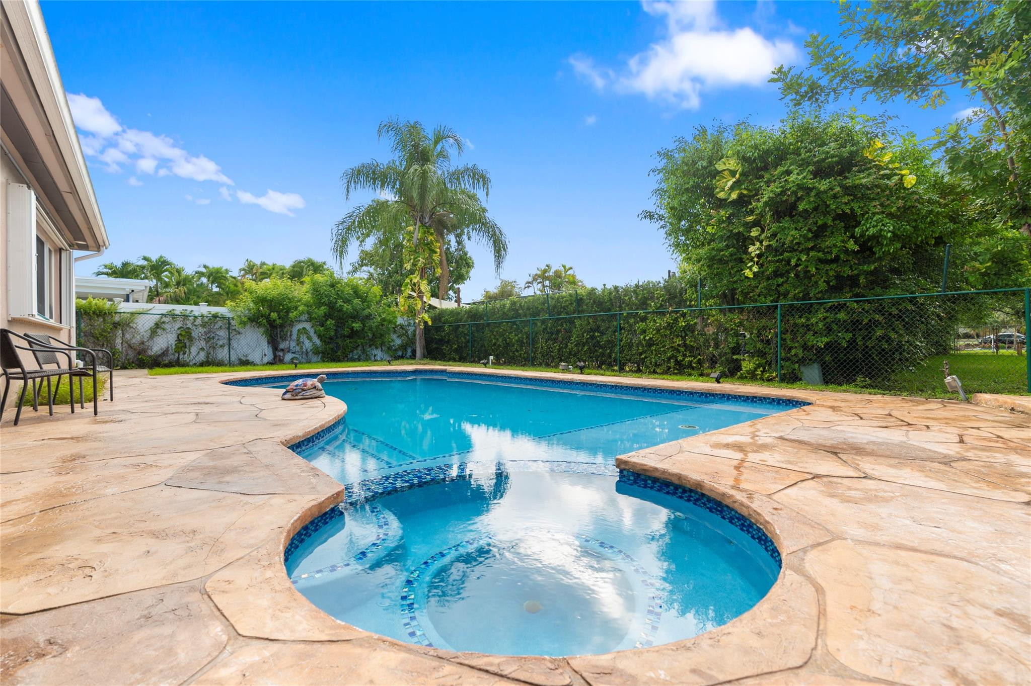 1621 NW 115th Ave
