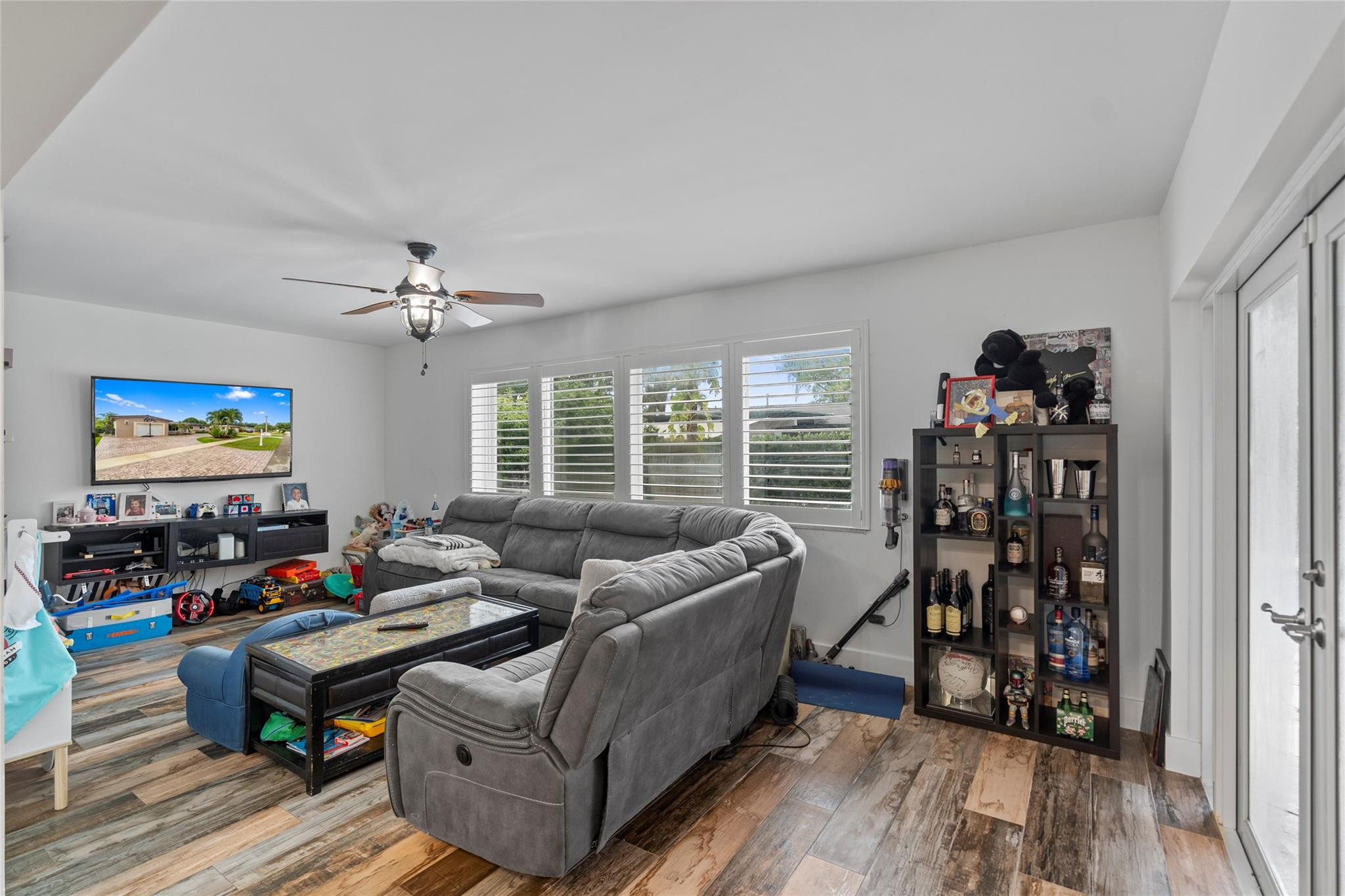 1621 NW 115th Ave