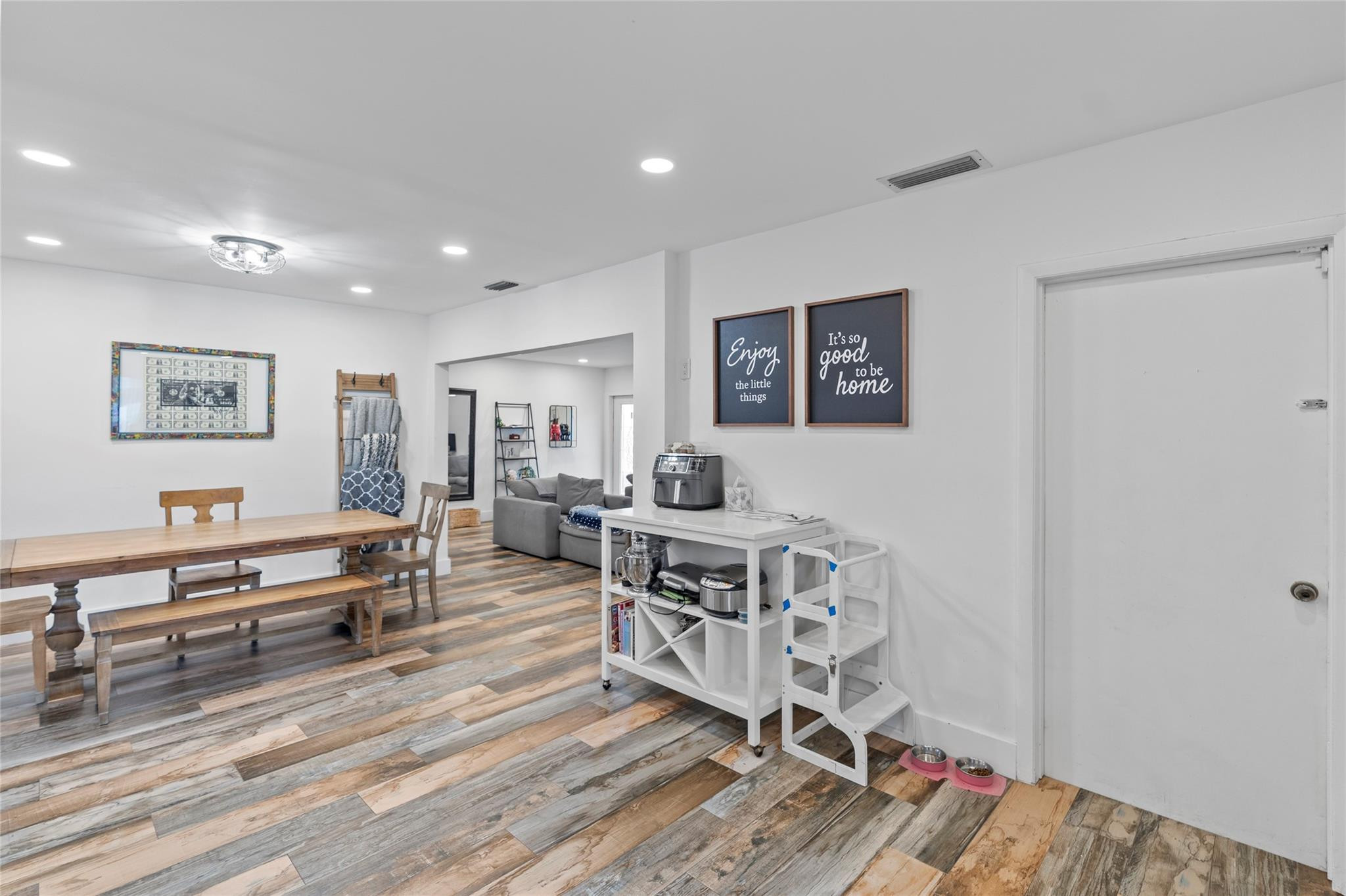 1621 NW 115th Ave