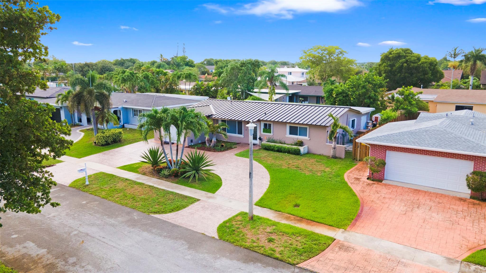 1621 NW 115th Ave