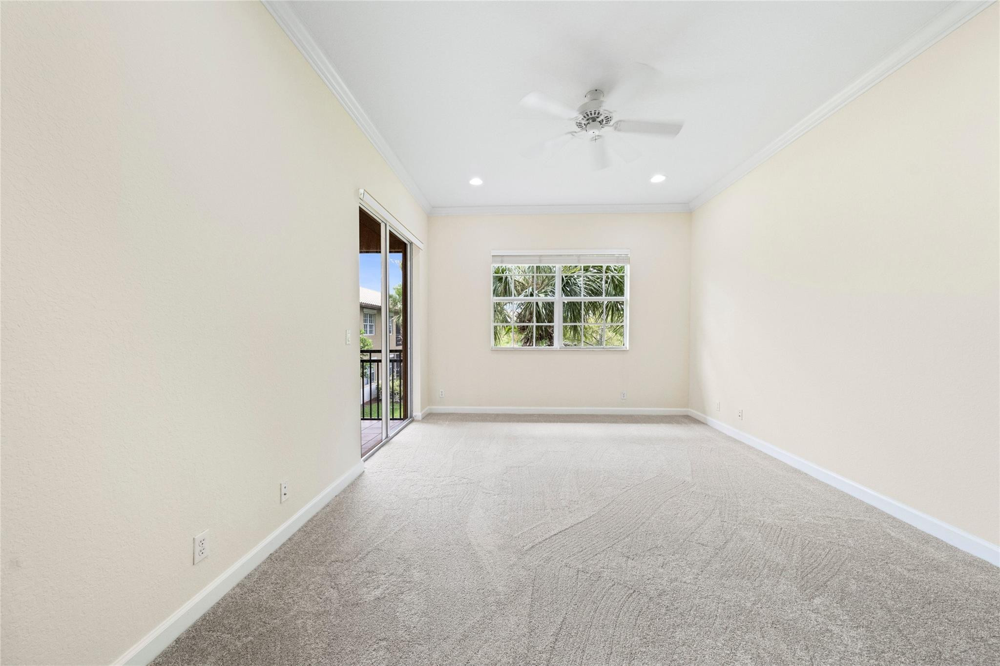 7963 NW 127th Ln 5-D