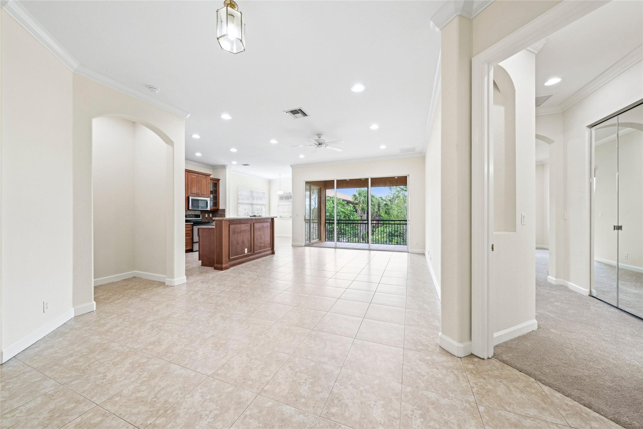 7963 NW 127th Ln 5-D