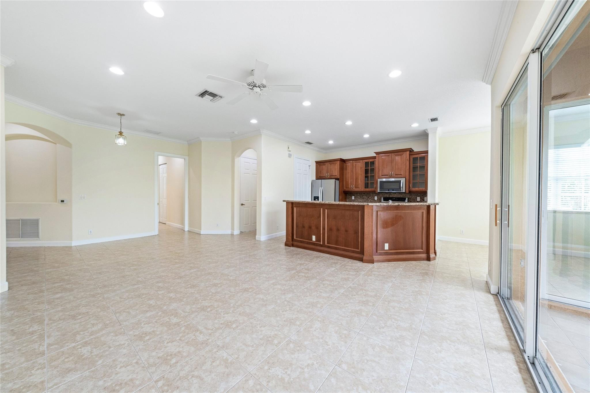 7963 NW 127th Ln 5-D