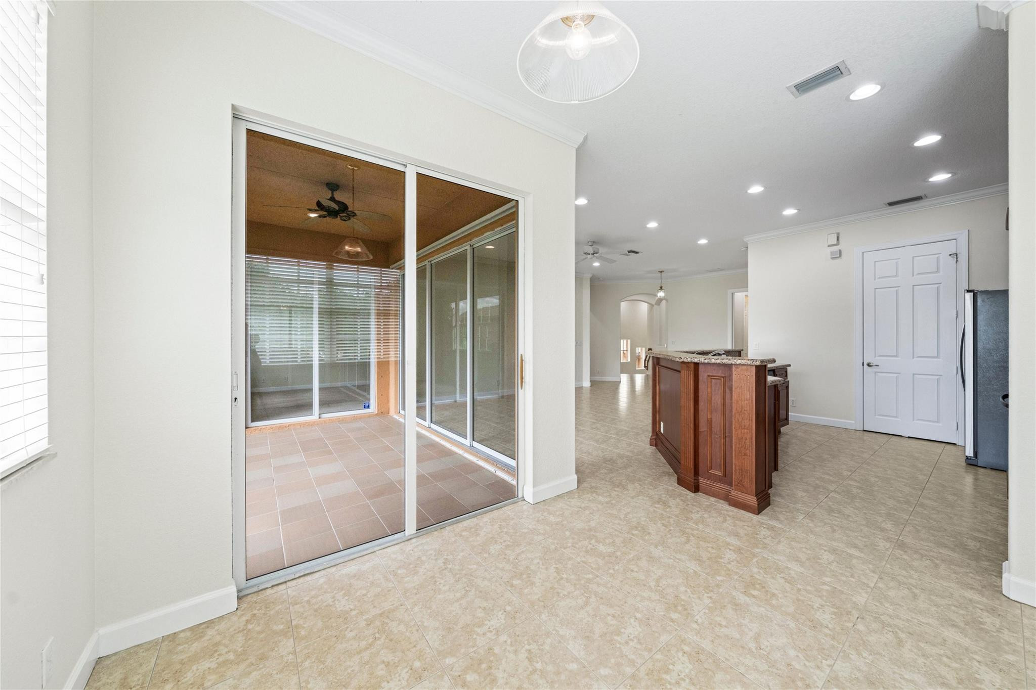 7963 NW 127th Ln 5-D