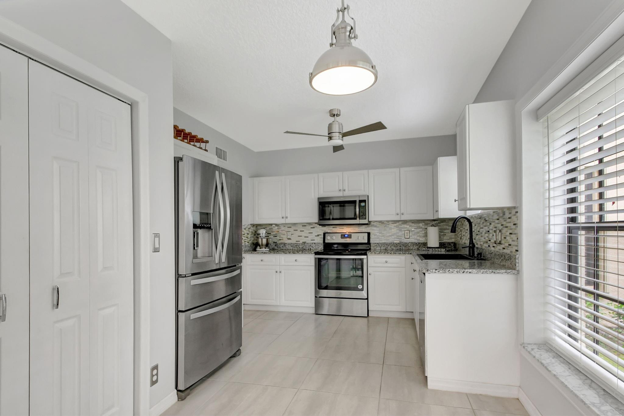 3229 Jog Park Dr 3229