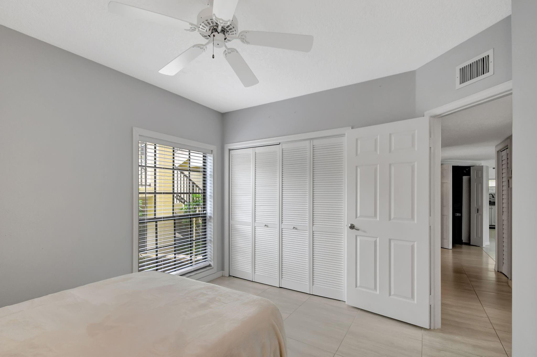 3229 Jog Park Dr 3229
