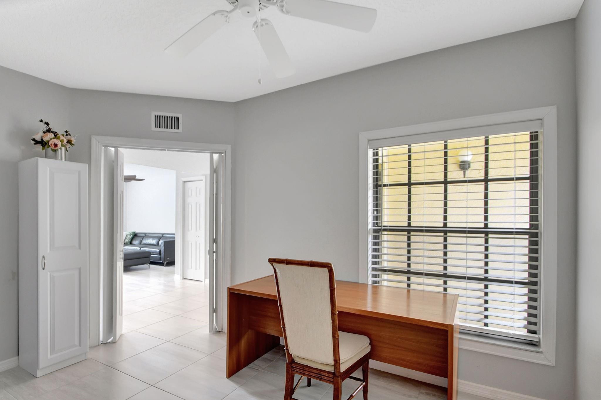 3229 Jog Park Dr 3229