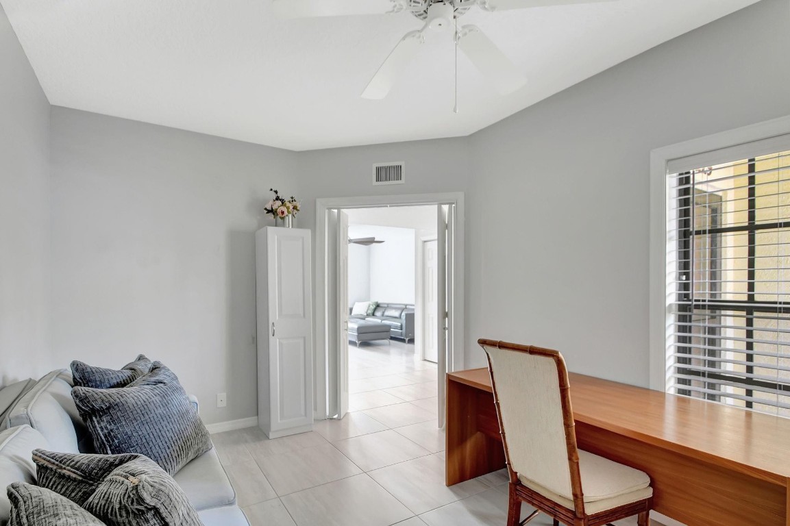 3229 Jog Park Dr 3229