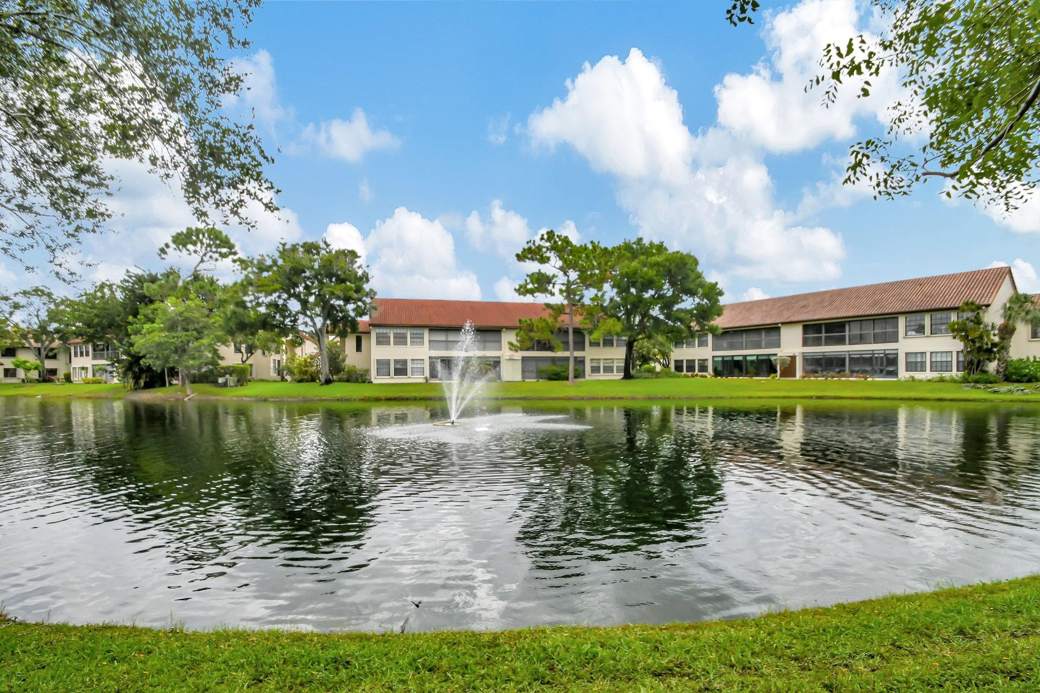 3229 Jog Park Dr 3229