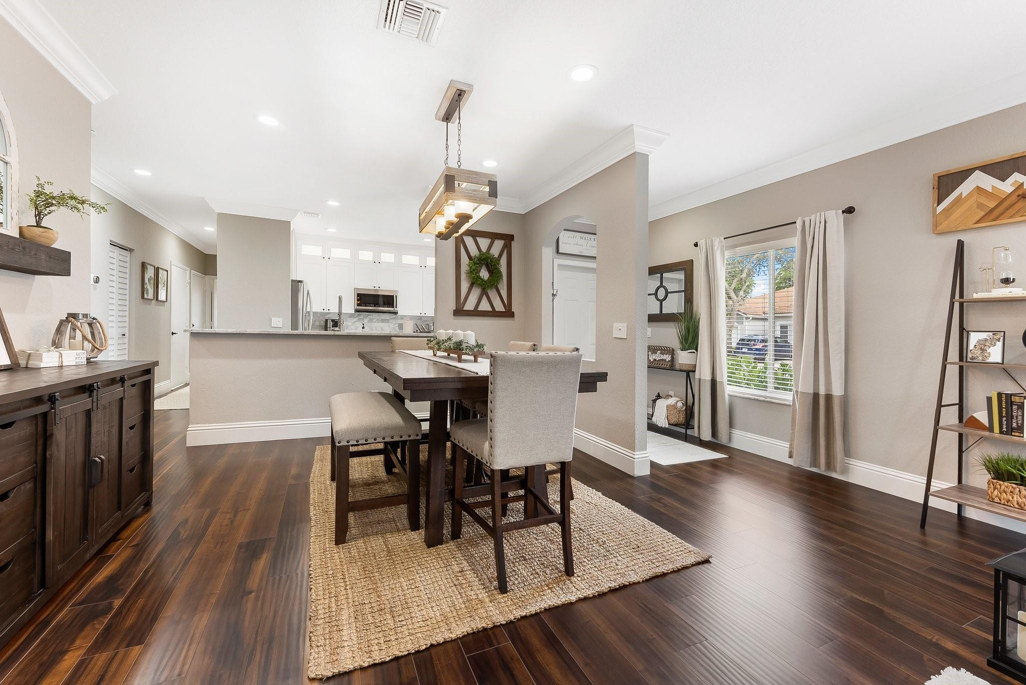 4620 SW 12th Place