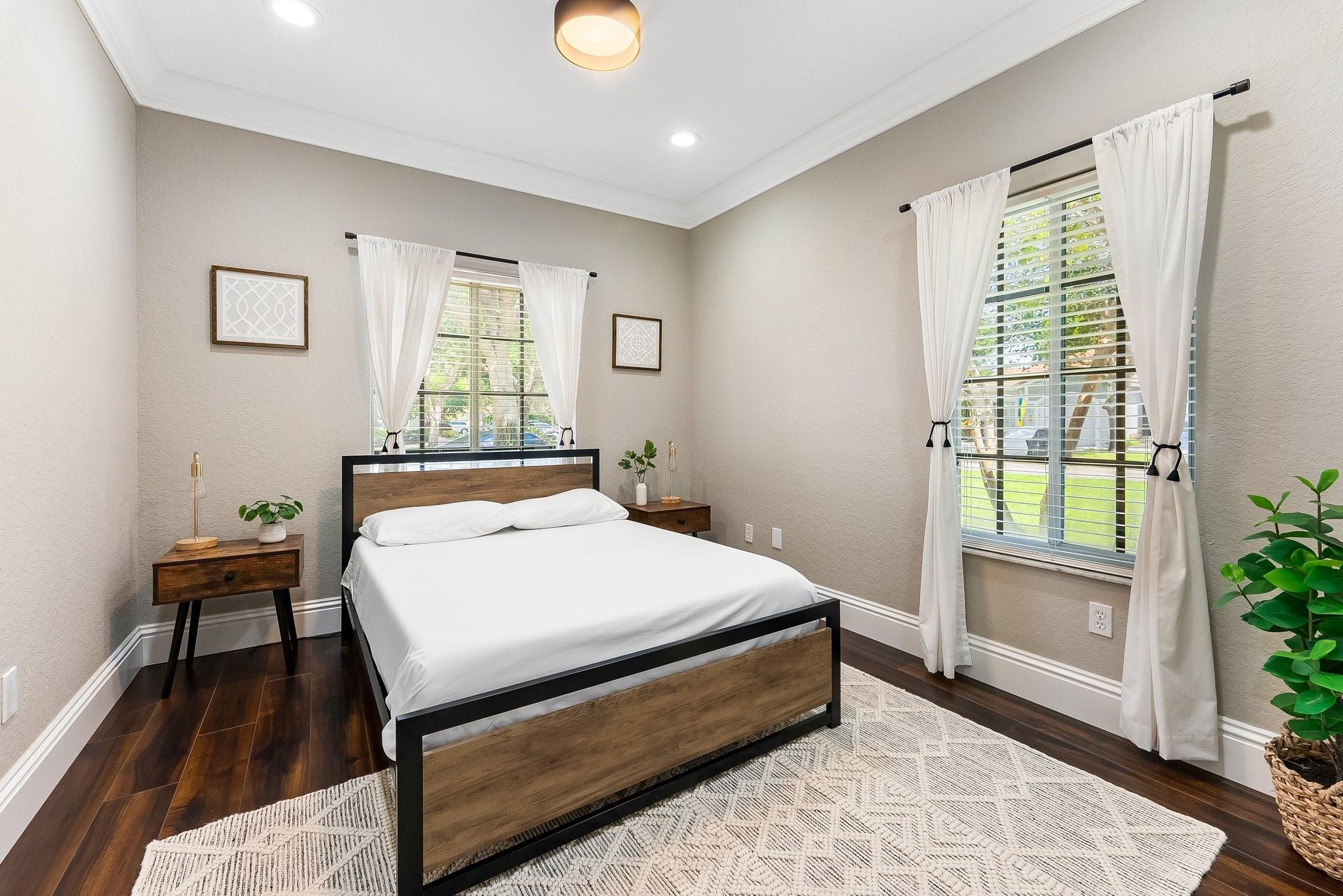 4620 SW 12th Place