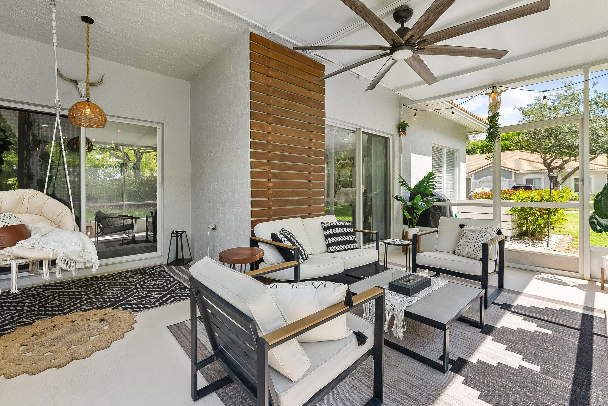 4620 SW 12th Place