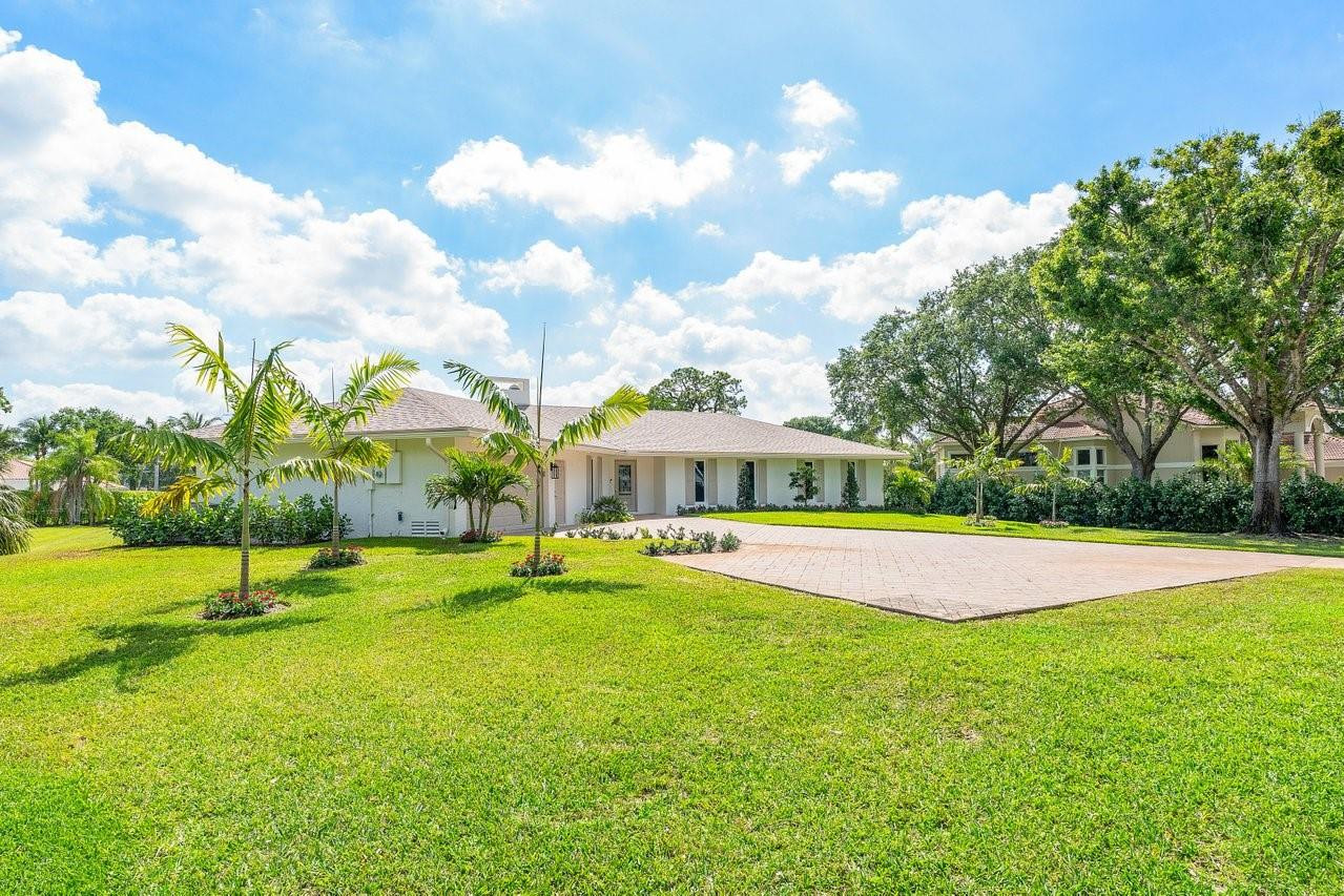 6148 NW 74th Ter