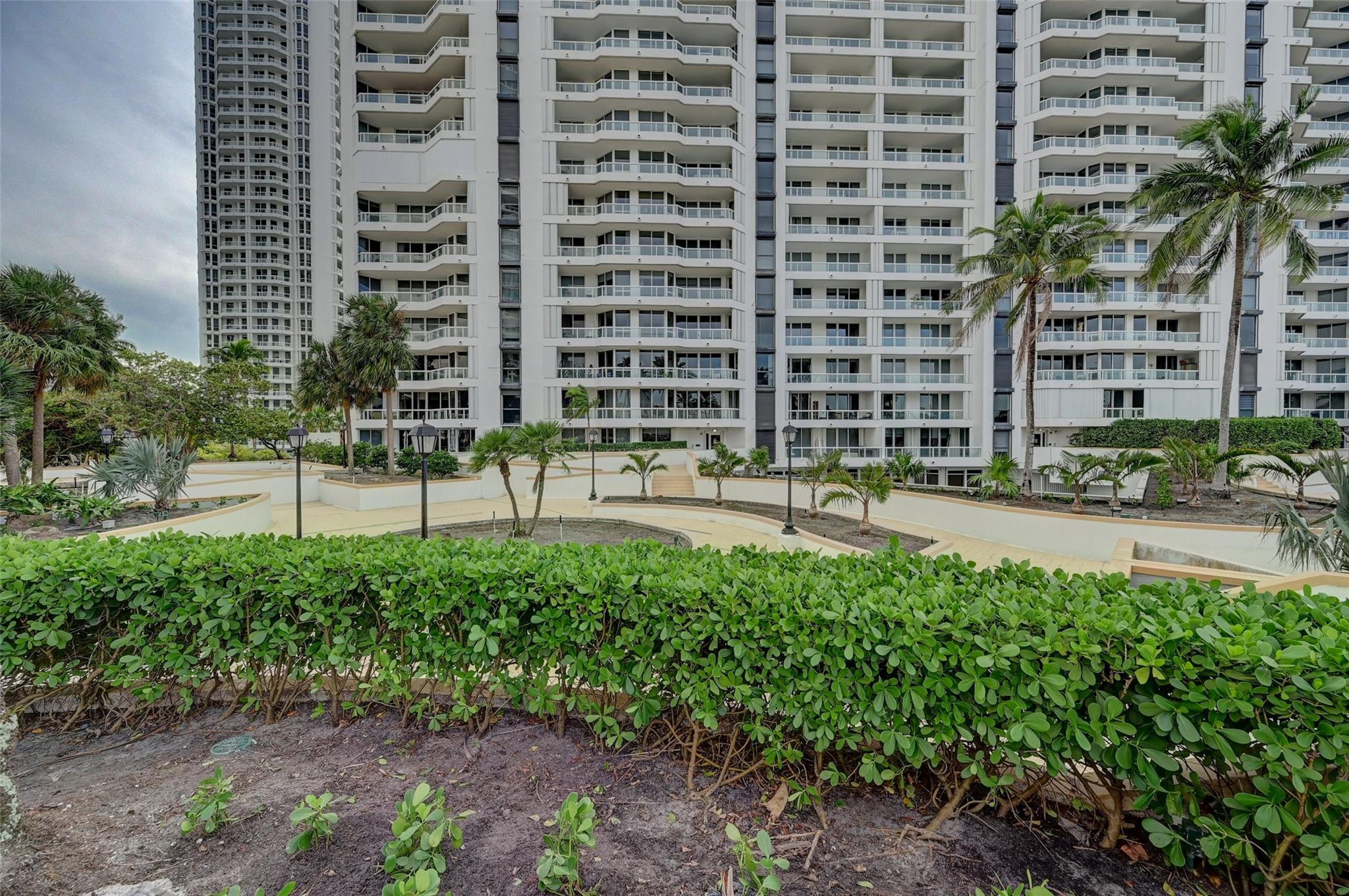 21205 Yacht Club Drive 505