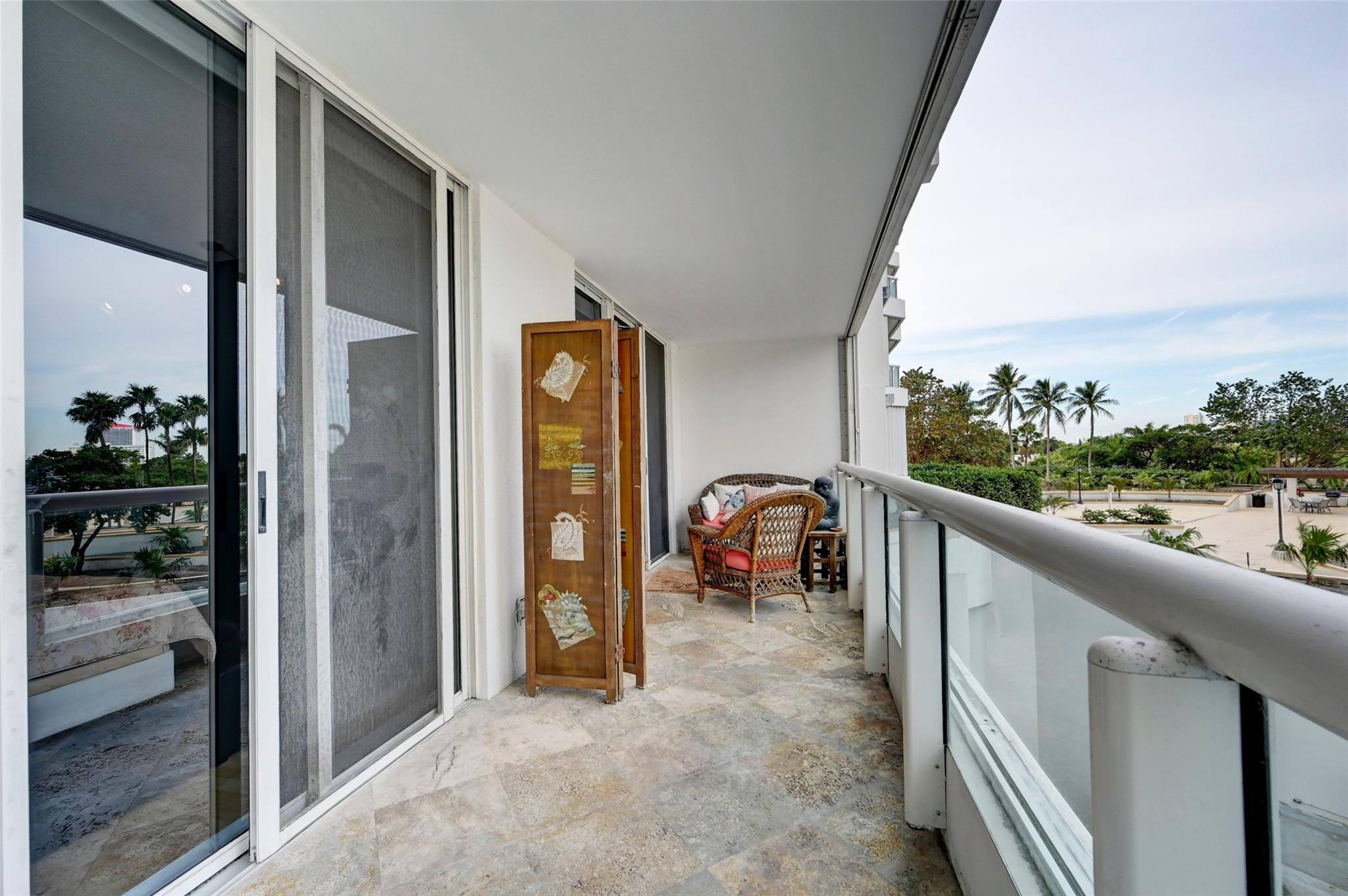 21205 Yacht Club Drive 505