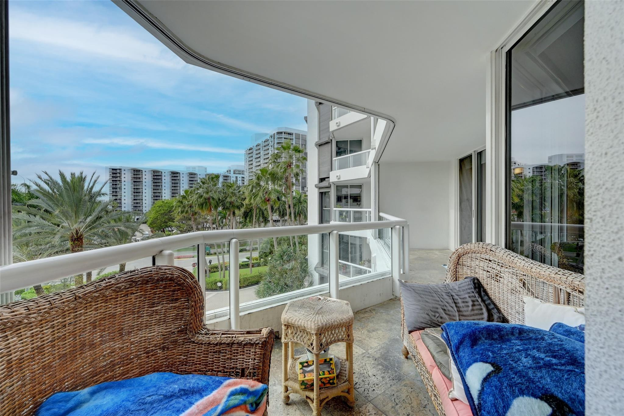 21205 Yacht Club Drive 505