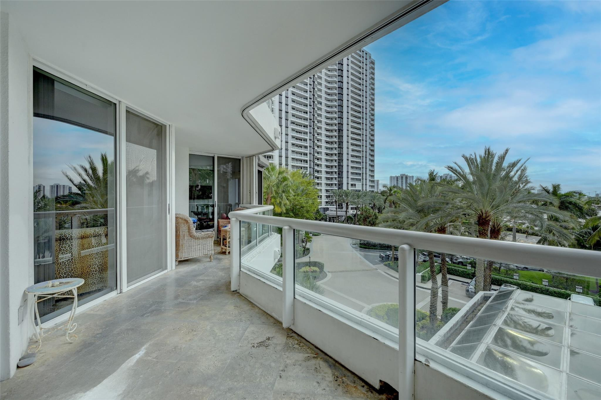 21205 Yacht Club Drive 505