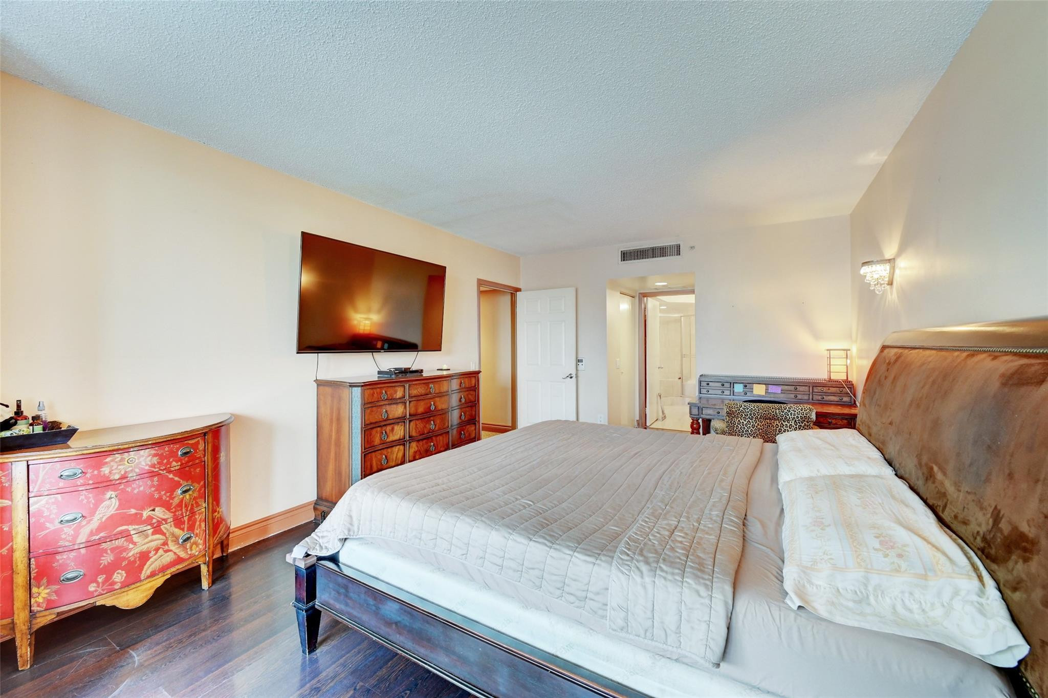 21205 Yacht Club Drive 505