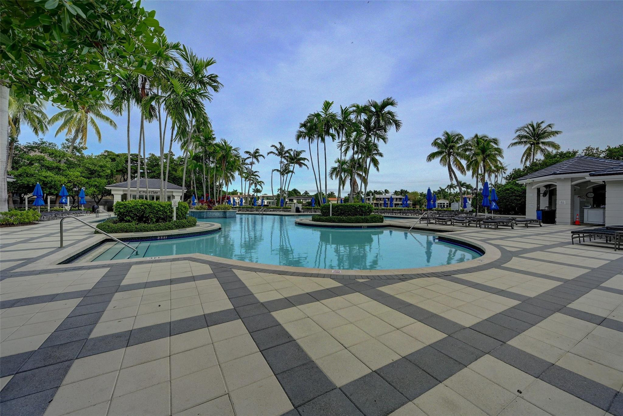 21205 Yacht Club Drive 505