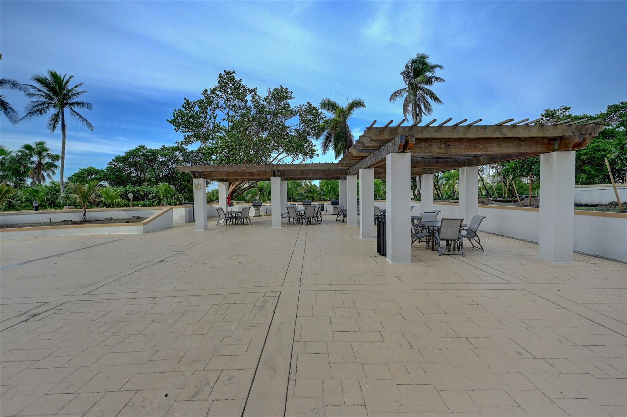 21205 Yacht Club Drive 505