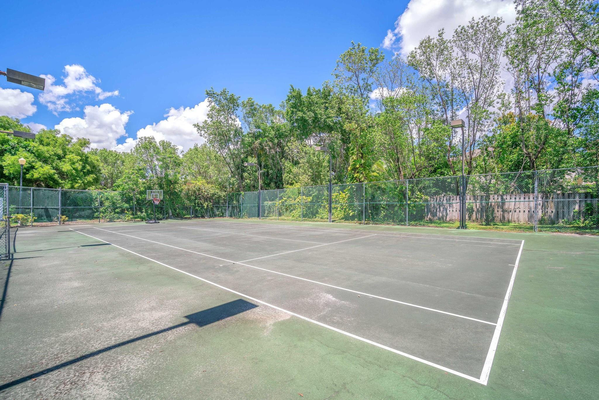 5630 NW 61st St 1317