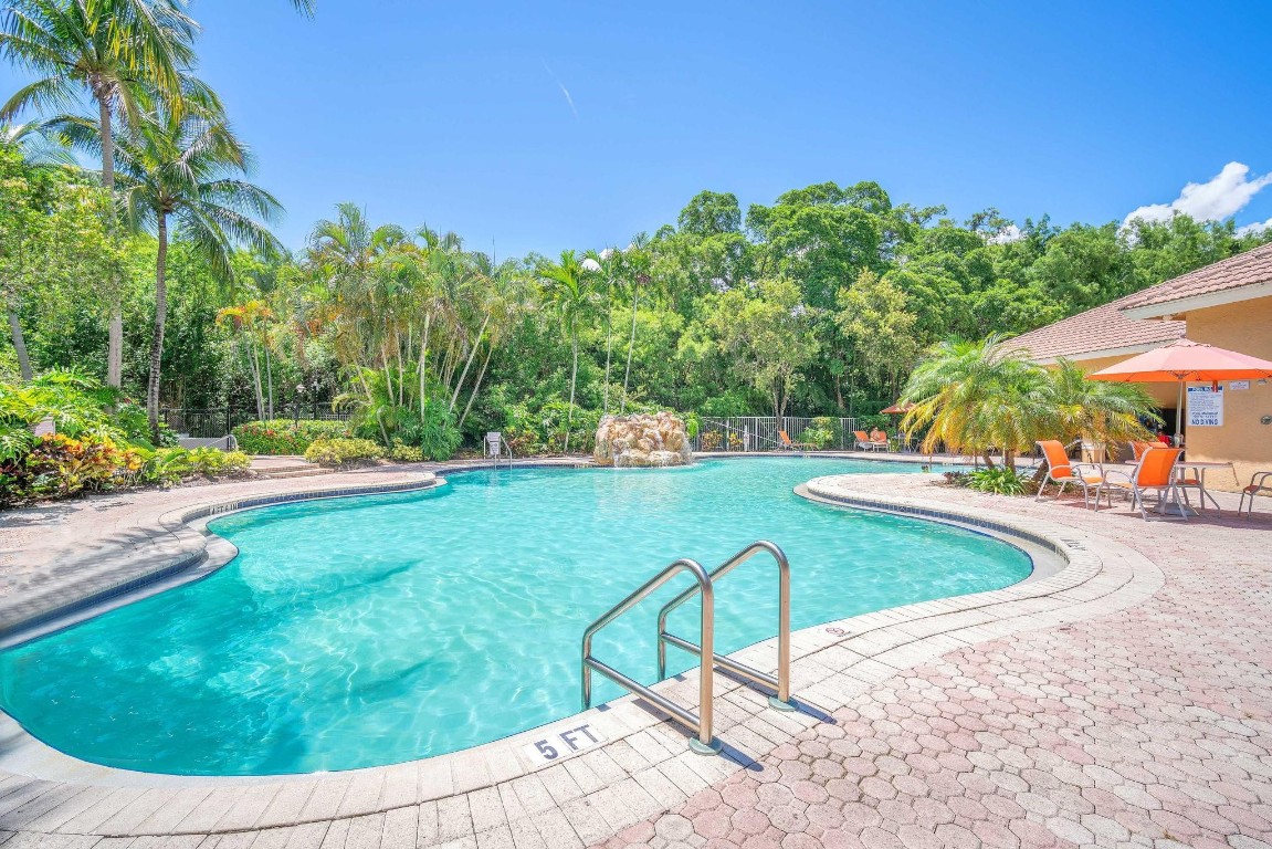 5630 NW 61st St 1317